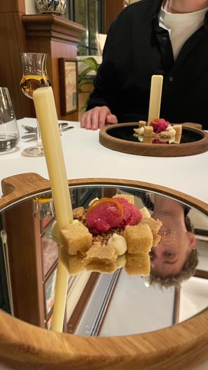 VII at Telezzüz in Istanbul