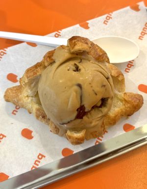 Also big fan of the brown sugar caramel flavor. Their croissant is not good though😢  at bubu in Metro Manila