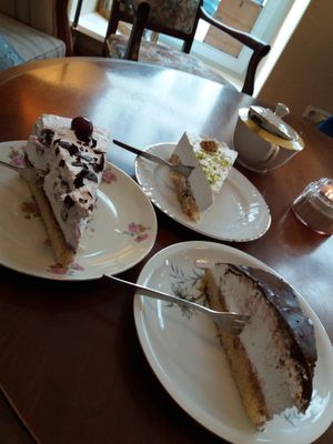 Super leckere Torten in gemütlicher Location  at V-Cake Cafe in Dresden