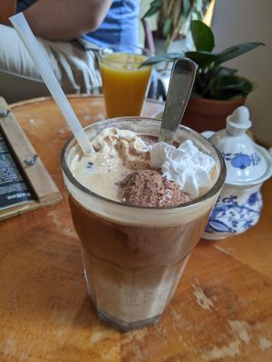 Iced latte with chocolate ice cream at V-Cake Cafe in Dresden