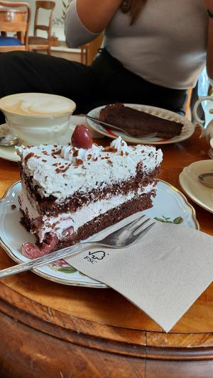  at V-Cake Cafe in Dresden