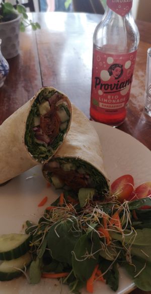  at V-Cake Cafe in Dresden