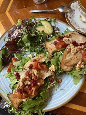 Pilz-Brot  at V-Cake Cafe in Dresden
