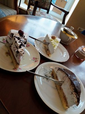  at V-Cake Cafe in Dresden