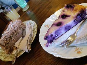  at V-Cake Cafe in Dresden