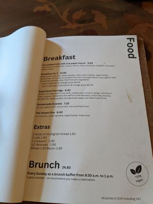  at V-Cake Cafe in Dresden