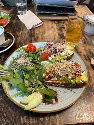 Avocado toast at V-Cake Cafe in Dresden