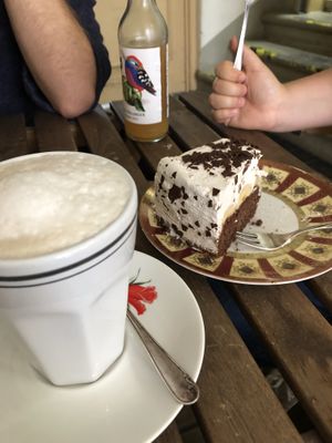 Vegan straciatella cake at V-Cake Cafe in Dresden