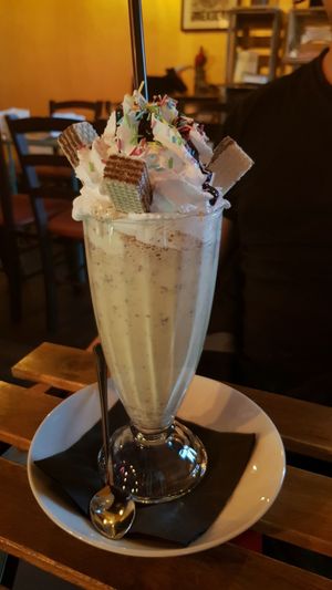 Mannamanna Milk Shake  at Chaostheorie in Berlin