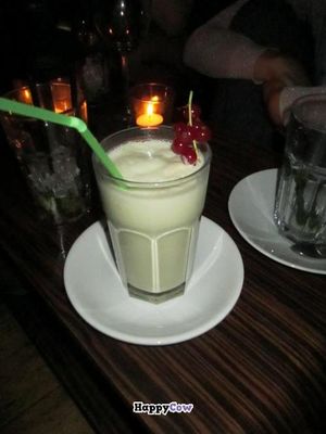 €6 shake (banana flavour) at Chaostheorie in Berlin