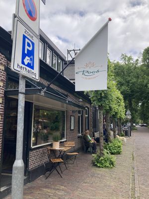 Outside  at Roos in Bergen