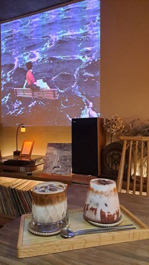  at Bubu Coffee in Busan