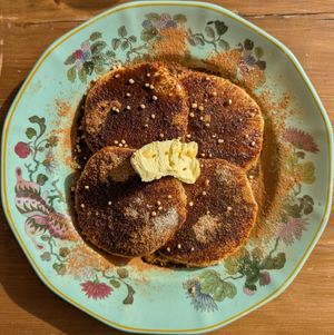 French Kiss Pancakes at Tiny Rebels in Crete