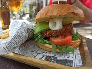 Hamburguesa vegana at Chiringuito Casa Miguel in Torre Del Mar