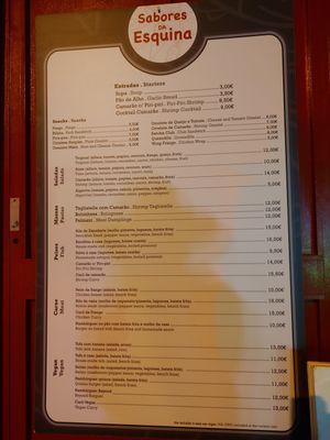 Menu, vegan options at the bottom at Sabores da Esquina in Alvor