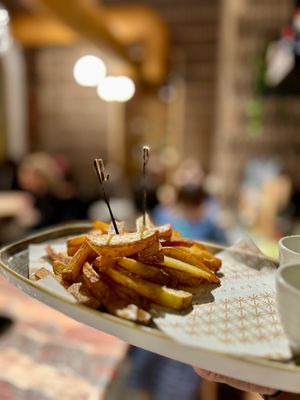 Fresh French fries at Karma The Bistronomy in Cefalu