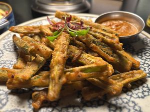 Okraaaaaasaaaaaaaaaar Fries. Fuck off man  at Dakwala Bombay Canteen in Newcastle Upon Tyne