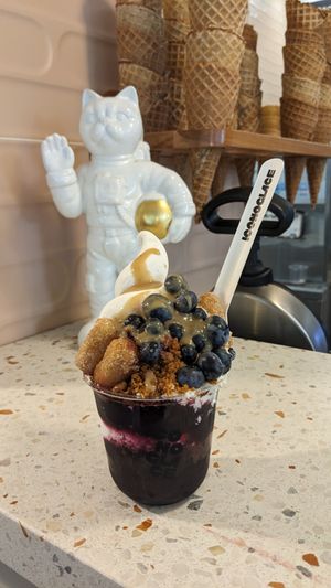  at Iconoglace - Mile-end in Montreal