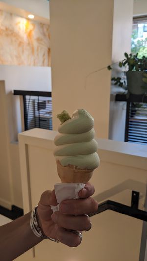  at Iconoglace - Mile-end in Montreal