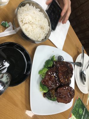 H9 fresh garlic crispy chicken in chefs special sauce   at Veggie Heaven in Somerset