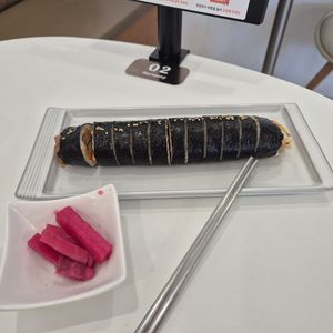  at Loving Hut - Real Love in Seoul