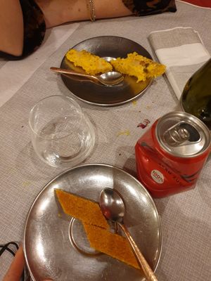 Quello in basso è il dolce vegano at Gandhi in Padua