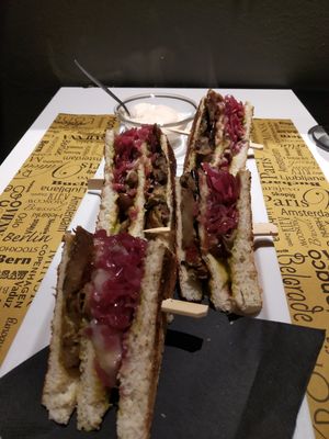 vegetarian club sandwich at Ink Pub in Roncade