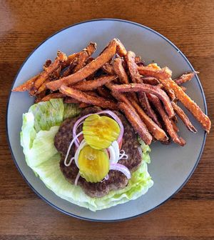 Impossible burger, sweet potato 🍟 at Sunset 89 in Page
