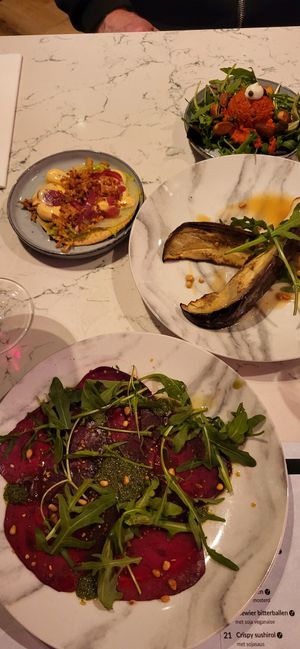 Delicious cold mezze dishes at Rozey in The Hague