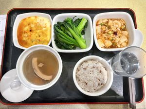 Great value set lunch   at Veggies Sky 寶彩軒 in Hong Kong Island
