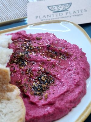 B at Planted Plates in Milton