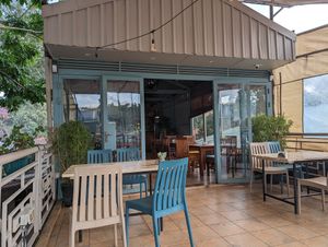 Outdoor seating at Shokudo in Nairobi