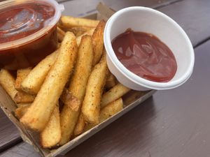 Beauuuuuutiful chips  at Grassfed in Brisbane