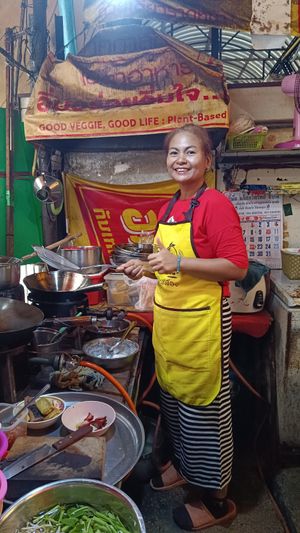 PRAPAI Vegan Food at PRAPAI Vegan Food - Youta Vegetarian Food in Bangkok