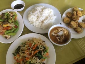 okra, noodles with veggies, sauted aubergine, fried aubergine and a vietnamese pot at Huong Khach in Da Nang
