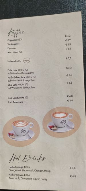 Drinks at Breakfast Club in Innsbruck