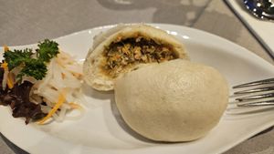  at Le Chay in Alling