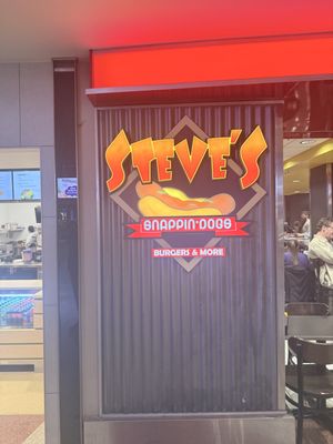 Exterior sign   at DEN - Steve's Snappin' Dogs - Concourse B in Denver