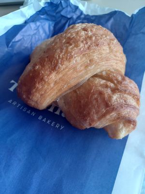 Vegan croissant at William Thomas Artisan Bakery - Josefská in Brno