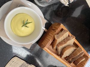 Pa amb allioli  at Mouna Cocina Artesana in Mallorca