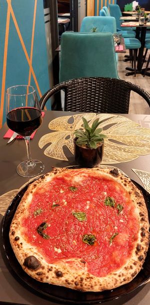 Pizza marinara... at La Mia Pizza in Funchal