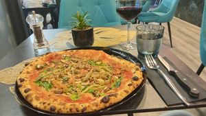  at La Mia Pizza in Funchal