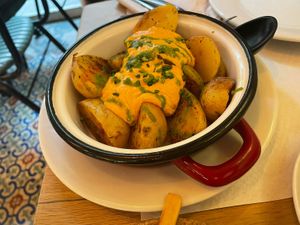 Patatas bravas  at Vegetalia - Sant Antoni  in Barcelona