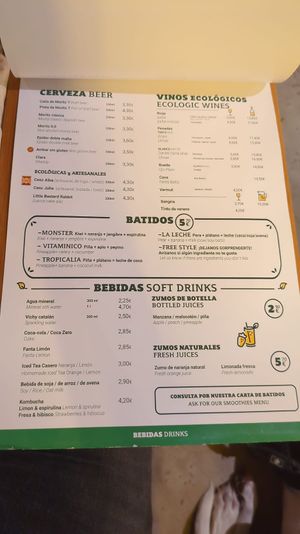 Drinks  at Vegetalia - Sant Antoni  in Barcelona