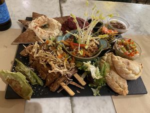 Bandeja de 1kg 🫣😋. Solo martes y miércoles.   at Vegetalia - Sant Antoni  in Barcelona