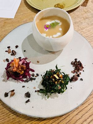 Soup bowl burns fingers  at Komorebi Kitchen in Kyoto