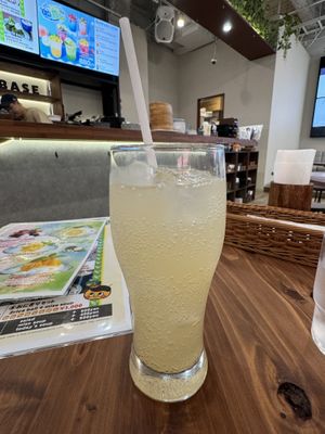 The ginger ale   at Pivot BASE Cafe & Bar ＠Dotonbori in Osaka