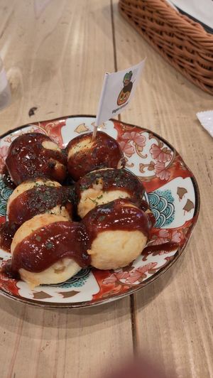 Standard Takoyaki at Pivot BASE Cafe & Bar ＠Dotonbori in Osaka