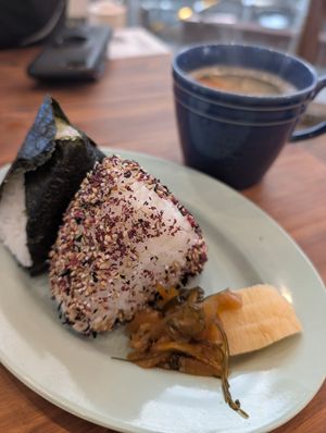 Rice balls and miso set at Pivot BASE Cafe & Bar ＠Dotonbori in Osaka
