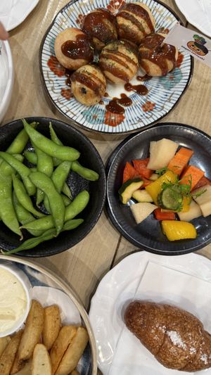   at Pivot BASE Cafe & Bar ＠Dotonbori in Osaka